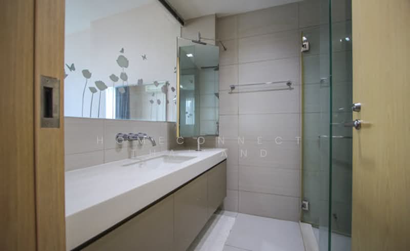 Siri At Sukhumvit, Bangkok, 902 Sukhumvit Road, Phra Kanong, Khlong Toei, Bangkok, 1 Bedroom, 50 sqm, Condo For Rent, by HomeConnect Thailand, 500165803 - DDproperty.com