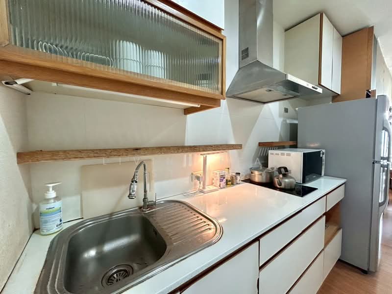 The Complete Narathiwat, Bangkok, 9 Naradhiwas Rajanagarindra Rd, Chong Nonsi, Yan Nawa, Bangkok, 2 Bedrooms, 55 sqm, Condo For Sale, by Living Real Estates, 500165813 - DDproperty.com