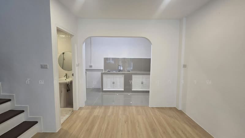 หมู่บ้าน ติวานนท์ วิลเลจ ถ.ติวานนท์ อ.เมืองปทุมธานี จ.ปทุมธานี, ปทุมธานี, บ้านใหม่, เมืองปทุมธานี, ปทุมธานี, 68 ตร.ม., ทาวน์เฮ้าส์ ขาย, โดย กัณต์ฤทัย โพธิ์สุวรรณ, 500165819 - DDproperty.com