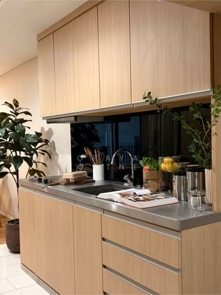 Siamese Gioia, Bangkok, Sukhumvit 31 Road, Khlong Tan Nua, Watthana, Bangkok, 1 Bedroom, 49 sqm, Condo For Sale, by Oraya Fortney, 500165821 - DDproperty.com