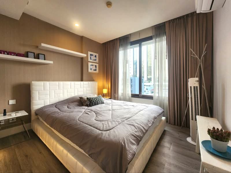 Collezio Sathorn-Pipat, Bangkok, 41 Soi Pipat 1 Silom Road, Silom, Bang Rak, Bangkok, 1 Bedroom, 41 sqm, Condo For Rent, by ลลนา เกษมสันต์ ณ อยุธยา, 500165828 - DDproperty.com