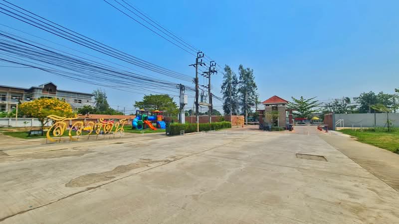 Moobaan Siwarat 9 Bangbuathong, Nonthaburi, Bang Bua Thong, Bang Bua Thong, Nonthaburi, 4 Bedrooms, 180 sqm, Townhouse For Sale, by นภาพร สอนสะอาด, 500165864 - DDproperty.com