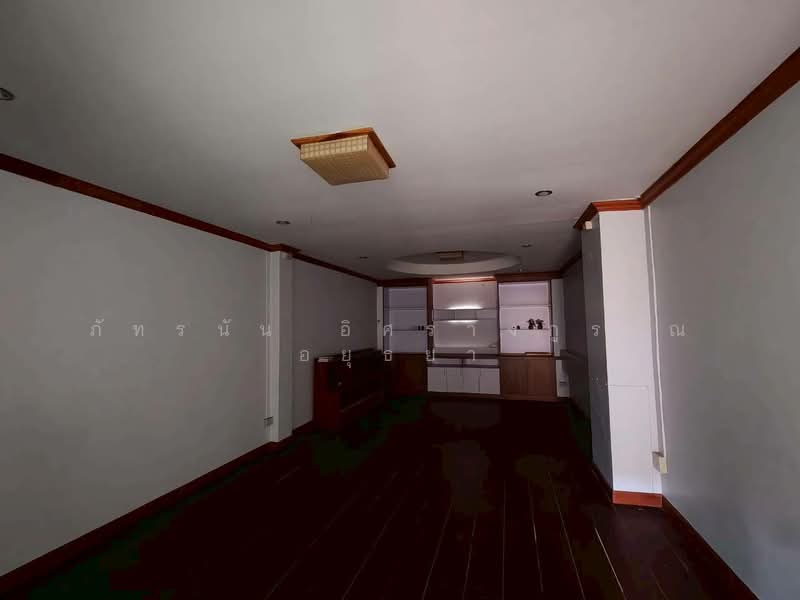 อาคารพาณิชย์ 3.5 ชั้น ถนนมิตรภาพ ตำบลสุรนารี อำเภอเมืองนครราชสีมา จังหวัดนครราชสีมา, Nakhon Ratchasima, Suranari, Muang Nakhon Ratchasima, Nakhon Ratchasima, , 264 sqm, Shophouse For Sale, by ภัทรนัน อิศรางกูร ณ อยุธยา, 500165890 - DDproperty.com