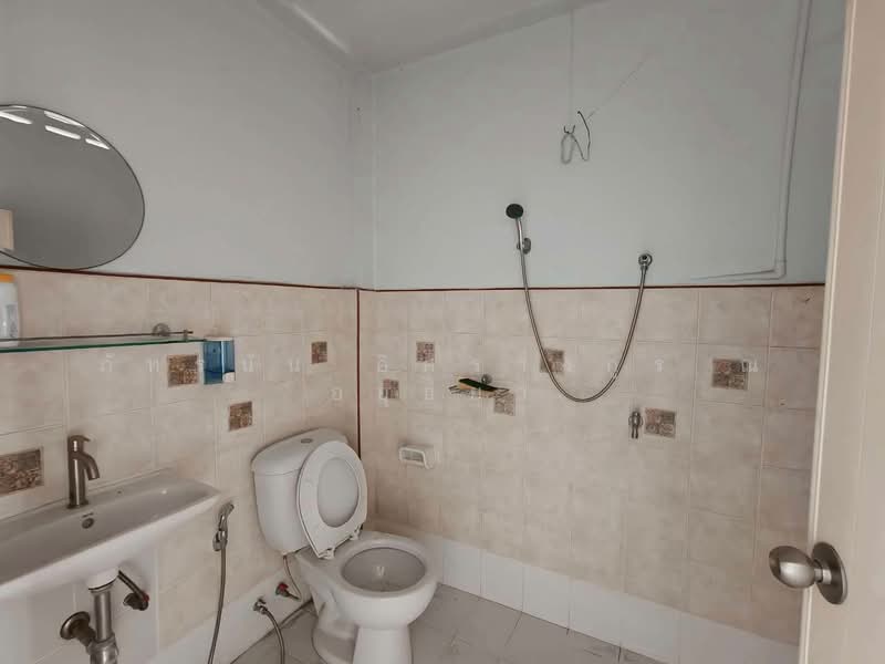 อาคารพาณิชย์ 3.5 ชั้น ถนนมิตรภาพ ตำบลสุรนารี อำเภอเมืองนครราชสีมา จังหวัดนครราชสีมา, นครราชสีมา, สุรนารี, เมืองนครราชสีมา, นครราชสีมา, 264 ตร.ม., ตึกแถว-อาคารพาณิชย์ ขาย, โดย ภัทรนัน อิศรางกูร ณ อยุธยา, 500165890 - DDproperty.com