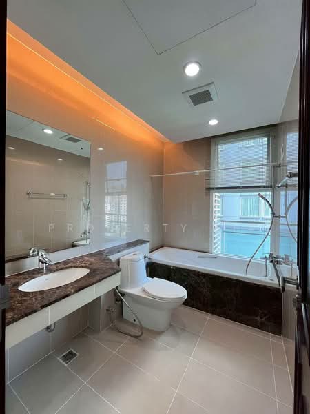 The Prime 11, Bangkok, 29 Soi Sukhumvit 11, Khlongtoei Nua, Watthana, Bangkok, 2 Bedrooms, 84 sqm, Condo For Sale, by Property Fit, 500165896 - DDproperty.com