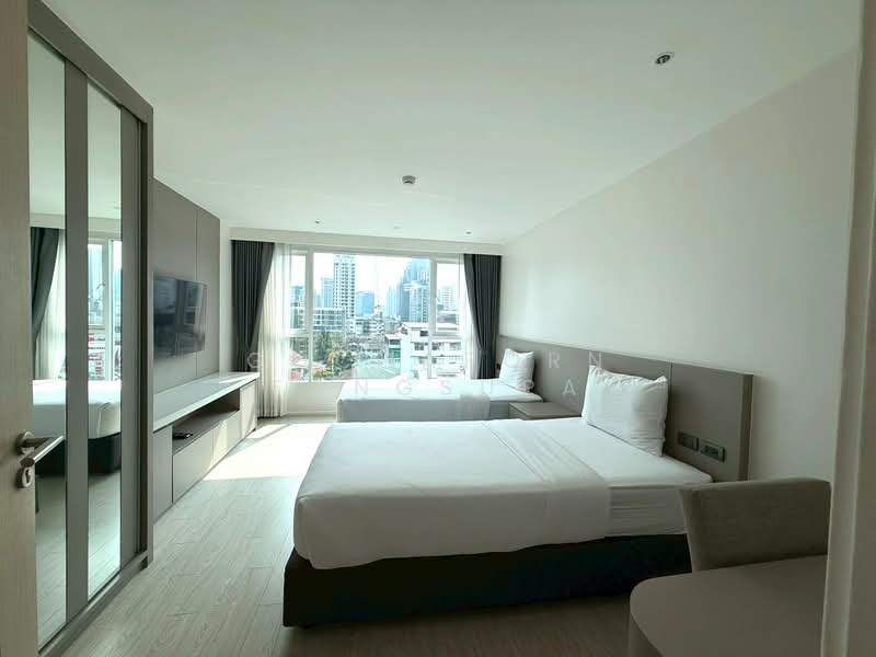 GM Residence, Bangkok, Soi Ekkamai 18, Khlong Tan Nua, Watthana, Bangkok, 2 Bedrooms, 110 sqm, Condo For Rent, by Gochaporn Fongsupa, 500165912 - DDproperty.com