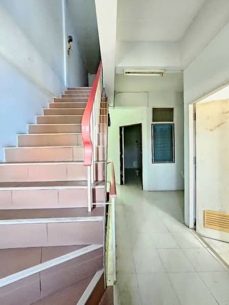 หมู่บ้านพิมพาภรณ์2 ชลบุรี, Chon Buri (Pattaya), Ban Suan, Muang Chon Buri, Chon Buri (Pattaya), , 120 sqm, Shophouse For Sale, by The Best Property ปู, 500165920 - DDproperty.com