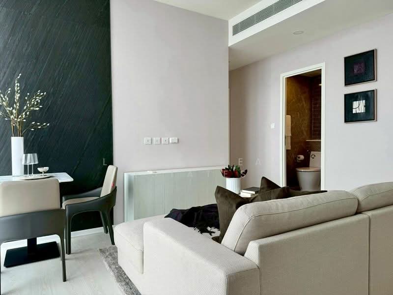 Mazarine Ratchayothin, Bangkok, Soi Phahonyothin 30, Phahonyothin Road, Chan Kasem, Chatuchak, Bangkok, 2 Bedrooms, 49 sqm, Condo For Rent, by Living Real Estates, 500165926 - DDproperty.com