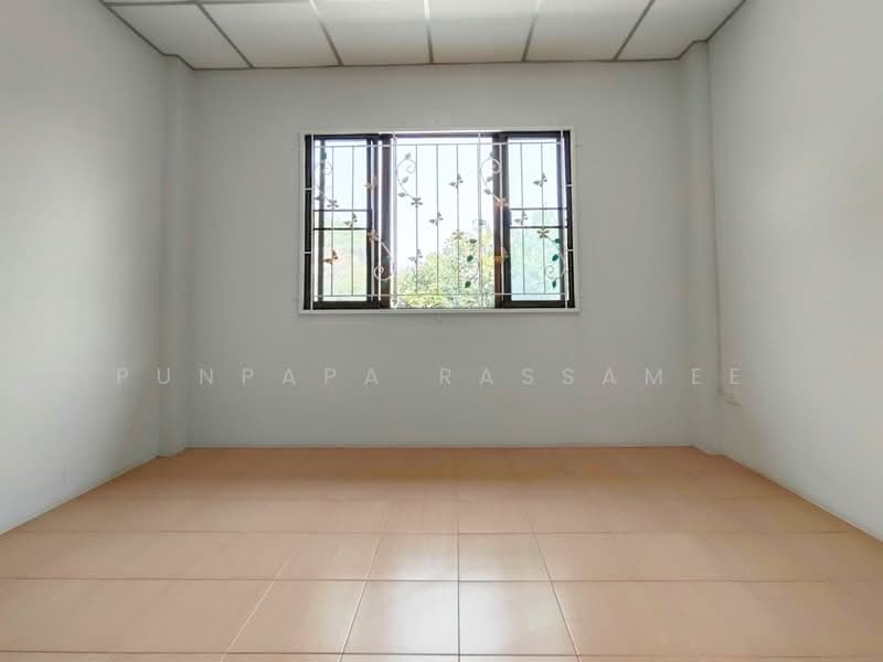 Baan Aomtana Chaiyaphruek-Wongwaen, Nonthaburi, Ban Kluai - Sai Noi Road, Bang Kruai, Bang Kruai, Nonthaburi, 3 Bedrooms, 165 sqm, Townhouse For Sale, by Punpapa Rassamee, 500165927 - DDproperty.com