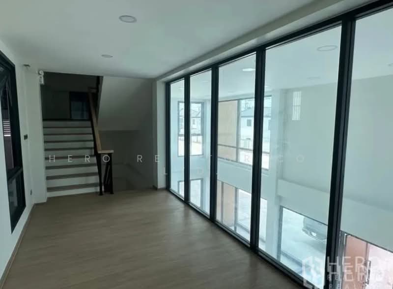 For sale Warehouse 822 sqm in Bueng Kham Phroi, Lam Luk Ka, Pathum Thani hre00283, Pathum Thani, Bung Kham Proi, Lam Luk Ka, Pathum Thani, , 822 sqm, Warehouse/Factory For Sale, by Hero Realtor Co., Ltd., 500165933 - DDproperty.com