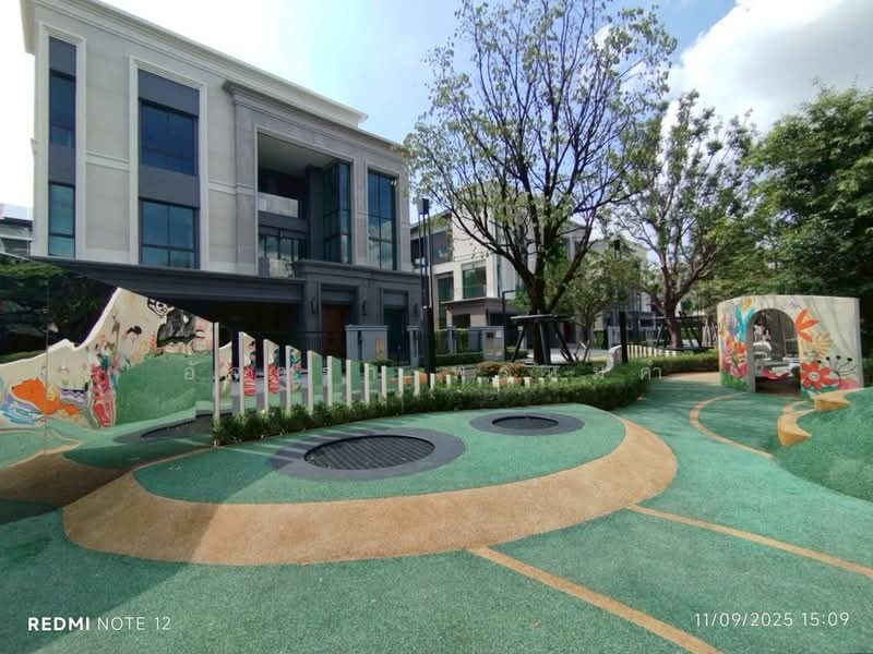 Grand Bangkok Boulevard Pinklao-Borom : แกรนด์ บางกอก บูเลอวาร์ด ปิ่นเกล้า-บรมฯ, กรุงเทพ, ศาลาธรรมสพน์, ทวีวัฒนา, กรุงเทพ, 571 ตร.ม., บ้านเดี่ยว ขาย, โดย อัจฉรา พรหมคำ, 500165937 - DDproperty.com