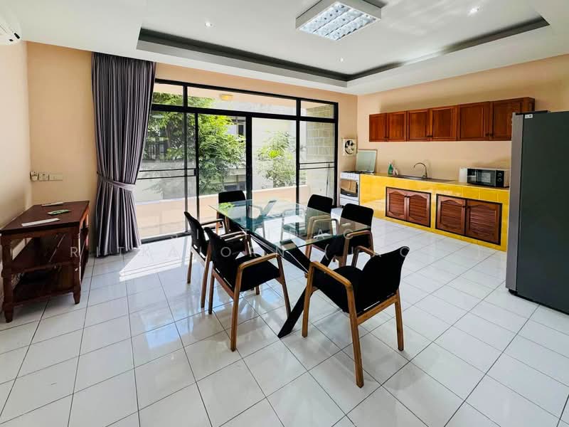 Moo Baan Chicha Castle : หมู่บ้านชิชา คาสเซิล, กรุงเทพ, สุขุทวิท 31, คลองเตยเหนือ, วัฒนา, กรุงเทพ, 350 ตร.ม., ทาวน์เฮ้าส์ ให้เช่า, โดย Sittidach Ritkajorn (Jack ), 500165940 - DDproperty.com