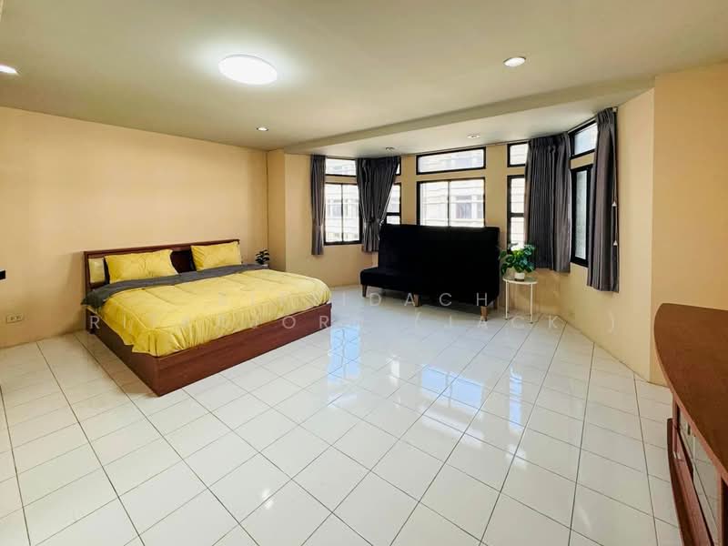 Moo Baan Chicha Castle : หมู่บ้านชิชา คาสเซิล, กรุงเทพ, สุขุทวิท 31, คลองเตยเหนือ, วัฒนา, กรุงเทพ, 350 ตร.ม., ทาวน์เฮ้าส์ ให้เช่า, โดย Sittidach Ritkajorn (Jack ), 500165940 - DDproperty.com