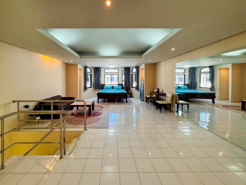 Moo Baan Chicha Castle, Bangkok, Sukhumvit 31, Khlongtoei Nua, Watthana, Bangkok, 4 Bedrooms, 350 sqm, Townhouse For Rent, by Sittidach Ritkajorn (Jack ), 500165940 - DDproperty.com