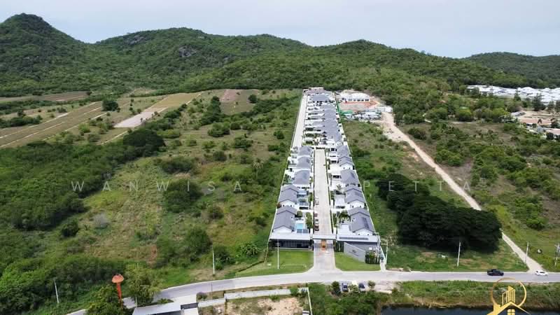 Hillside Hamlet 9, Prachuap Khiri Khan, Thap Tai, Hua Hin, Prachuap Khiri Khan, 3 Bedrooms, 392 sqm, Villa For Sale, by Wanwisa Scopetta, 500165948 - DDproperty.com