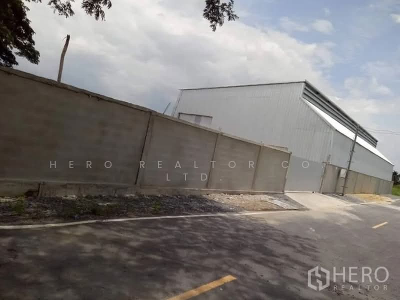 For Sale - For sale Warehouse 360 sqm in Lam Luk Ka, Pathum Thani hre00284, Pathum Thani
