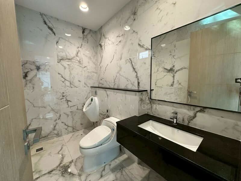 The Glamor Ekkamai – Praditmanutham, Bangkok, Soi Praditmanutham 8, Khlong Chaokhun Sing, Wang Thonglang, Bangkok, 3 Bedrooms, 412 sqm, Single Detached House For Sale, by Sittichai (Ice) Tulyanon, 500165953 - DDproperty.com