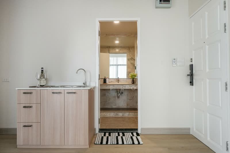 Ratchaarpa Tower condominium, Bangkok, 1 Ratchadaphisek, Chan Kasem, Chatuchak, Bangkok, 1 Bedroom, 32 sqm, Condo For Sale, by Connex Property, 500165957 - DDproperty.com