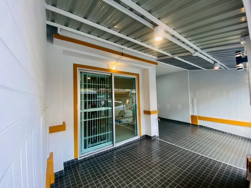 Pruksa Ville 10 Petchkasem-Phutthamonthon Sai 4 : พฤกษาวิลล์ 10 เพชรเกษม-พุทธมณฑลสาย 4, นครปฐม, ซอยกระทุ่มล้ม 19 ถนนพุทธมณฑล สาย 4, กระทุ่มล้ม, สามพราน, นครปฐม, 80 ตร.ม., ทาวน์เฮ้าส์ ขาย, โดย Connex Property, 500165988 - DDproperty.com