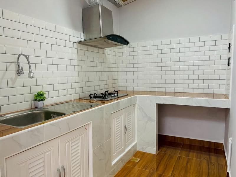 Pruksa Ville 10 Petchkasem-Phutthamonthon Sai 4 : พฤกษาวิลล์ 10 เพชรเกษม-พุทธมณฑลสาย 4, นครปฐม, ซอยกระทุ่มล้ม 19 ถนนพุทธมณฑล สาย 4, กระทุ่มล้ม, สามพราน, นครปฐม, 80 ตร.ม., ทาวน์เฮ้าส์ ขาย, โดย Connex Property, 500165988 - DDproperty.com