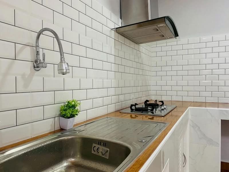 Pruksa Ville 10 Petchkasem-Phutthamonthon Sai 4 : พฤกษาวิลล์ 10 เพชรเกษม-พุทธมณฑลสาย 4, นครปฐม, ซอยกระทุ่มล้ม 19 ถนนพุทธมณฑล สาย 4, กระทุ่มล้ม, สามพราน, นครปฐม, 80 ตร.ม., ทาวน์เฮ้าส์ ขาย, โดย Connex Property, 500165988 - DDproperty.com