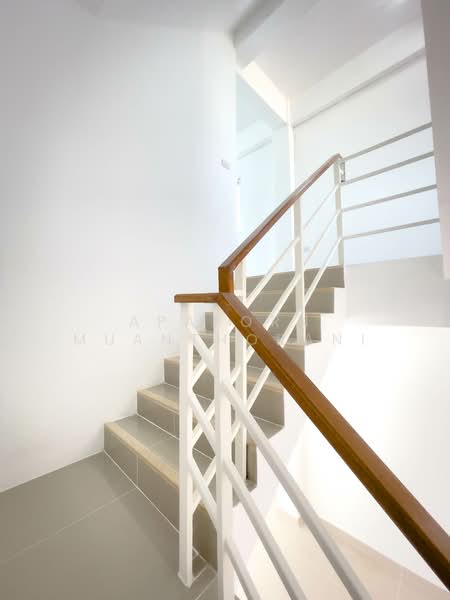 ขายอาคารพาณิชย์ 3 ชั้น หลังมุม ซอยไร่ขิง 26 ขายถูกที่สุดในย่านนี้ ทำโฮมออฟฟิศหรือค้าขายก็ปัง, Nakhon Pathom, Rai Khing, Sam Phran, Nakhon Pathom, , 144 sqm, Shophouse For Sale, by Apaporn Muanthorani, 500166022 - DDproperty.com