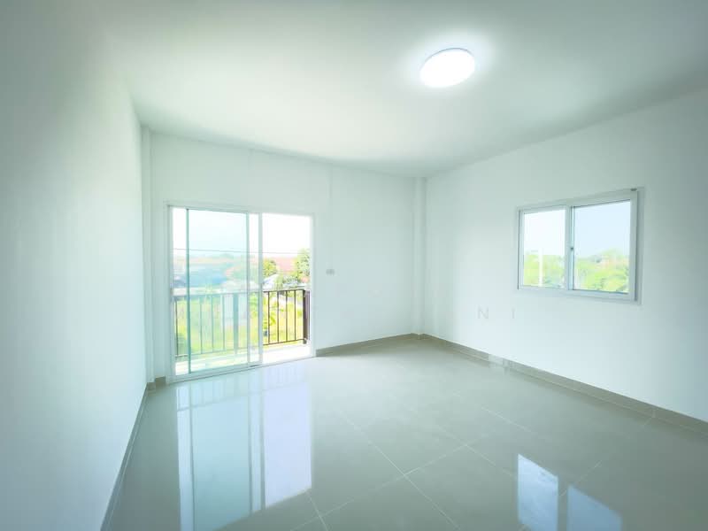 🏢💖 ขายตึกพาณิชย์ หลังมุม ติดถนนใหญ่ ไร่ขิง สามพราน เพียง 2.19 ลบ ราคานี้ราคาเดียวเท่านั้นคุ้มสุดๆ, Nakhon Pathom, Rai Khing, Sam Phran, Nakhon Pathom, , 144 sqm, Shophouse For Sale, by Apaporn Muanthorani, 500166022 - DDproperty.com