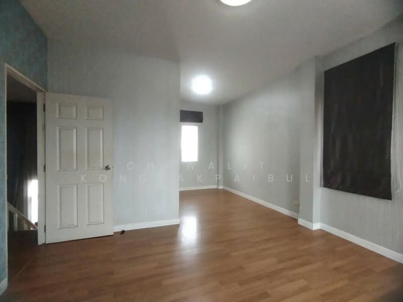 For sale: Corner detached house at The Northern Prime Rangsit, with a solar cell system., Pathum Thani, พหลโยธิน, Khlong Nung, Khlong Luang, Pathum Thani, 4 Bedrooms, 200 sqm, Single Detached House For Sale, by CHAWALIT KONGSAKPAIBUL, 500166030 - DDproperty.com