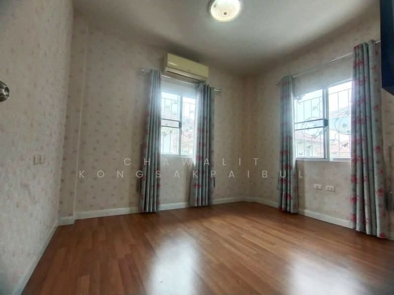 ขาย บ้านเดี่ยว หลังมุม เดอะ นอร์ทเทิร์น ไพร์ม รังสิต พร้อมระบบ Solar Cell ถนนพหลโยธิน ซอยคลวงหลวง 10, ปทุมธานี, พหลโยธิน, คลองหนึ่ง, คลองหลวง, ปทุมธานี, 200 ตร.ม., บ้านเดี่ยว ขาย, โดย CHAWALIT KONGSAKPAIBUL, 500166030 - DDproperty.com