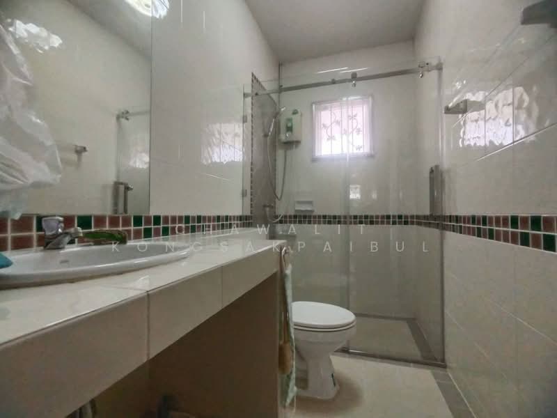 For sale: Corner detached house at The Northern Prime Rangsit, with a solar cell system., Pathum Thani, พหลโยธิน, Khlong Nung, Khlong Luang, Pathum Thani, 4 Bedrooms, 200 sqm, Single Detached House For Sale, by CHAWALIT KONGSAKPAIBUL, 500166030 - DDproperty.com