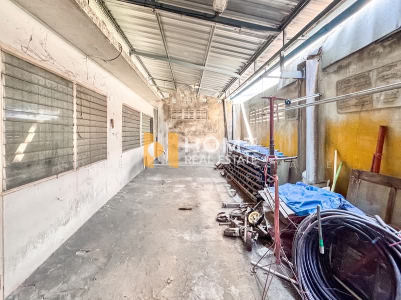 Commercial building, Sukhumvit Rd, Thung Sukla SD, Si Racha Dist, Chonburi, Chon Buri (Pattaya), Thung Suk La, Si Racha, Chon Buri (Pattaya), , 300 sqm, Shophouse For Sale, by HOME Real Estate Service, 500166031 - DDproperty.com