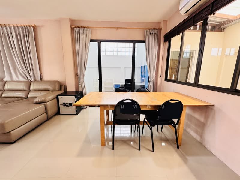 The Delight Cozy, Chon Buri (Pattaya), Nong Pru, Bang Lamung (Pattaya), Chon Buri (Pattaya), 3 Bedrooms, 160 sqm, Townhouse For Rent, by ภัครวรรณ์ วุฒิศรินพัฒน์, 500166034 - DDproperty.com