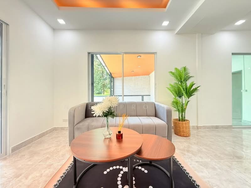 Perfect Park Kheha Romklao 64 : เพอร์เฟค พาร์ค เคหะร่มเกล้า 64, กรุงเทพ, Soi Kheha Rom Klao 64, คลองสองต้นนุ่น, ลาดกระบัง, กรุงเทพ, 145 ตร.ม., ทาวน์เฮ้าส์ ขาย, โดย Connex Property, 500166039 - DDproperty.com