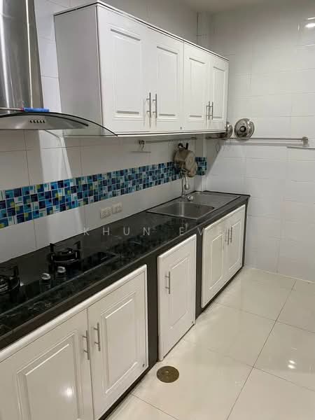 ให้เช่า - Lumpini Town Ville Srinakarin – Bearing : ลุมพินี ทาวน์ วิลล์ ศรีนครินทร์ – แบริ่ง, สมุทรปราการ