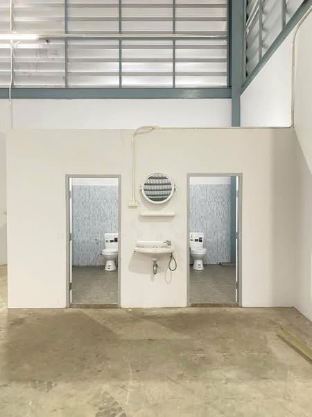 ให้เช่าโกดัง เอกชัย บางบอน กรุงเทพ 660 ตารางเมตร, Bangkok, Bang Bon, Bang Bon, Bangkok, , 660 sqm, Warehouse/Factory For Rent, by Jakarin Houpramong, 500166091 - DDproperty.com