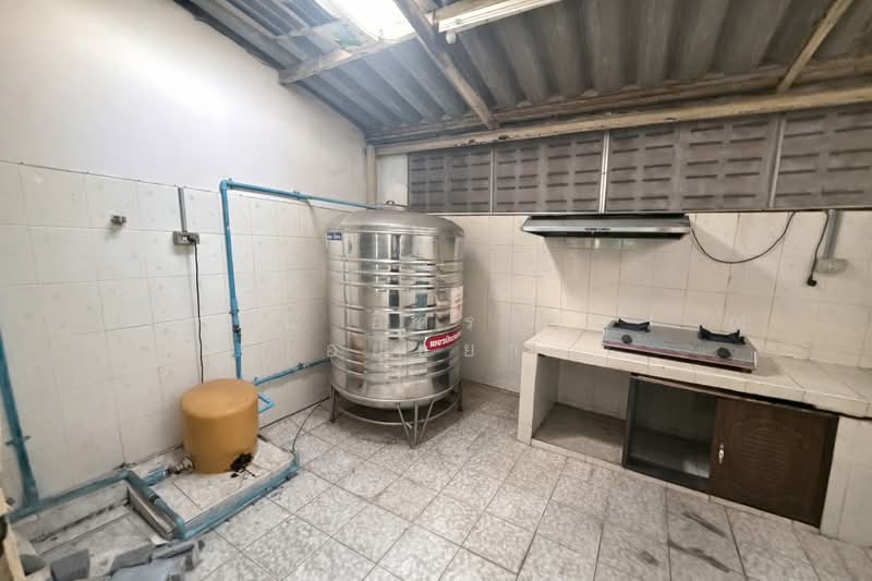 ลัลลี่วิลล์ ประชาอุทิศ 72 ถนนประชาอุทิศ แขวงทุ่งครุ เขตทุ่งครุ กรุงเทพมหานคร, Bangkok, ประชาอุทิศ, Thung Khru, Thung Khru, Bangkok, 2 Bedrooms, 84 sqm, Townhouse For Sale, by ภัทรนัน อิศรางกูร ณ อยุธยา, 500166109 - DDproperty.com