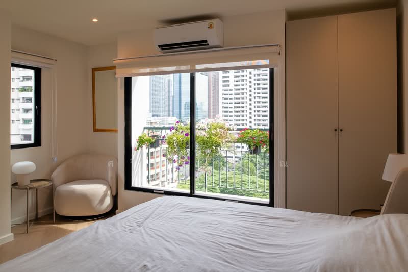 Liberty Park 2, Bangkok, 55 Soi Sukhumvit 11, Khlongtoei Nua, Watthana, Bangkok, 2 Bedrooms, 108 sqm, Condo For Sale, by เด่นพงศ์ ศรีสกุลวรรณ, 500166136 - DDproperty.com