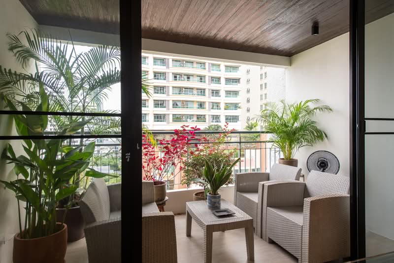 Liberty Park 2, Bangkok, 55 Soi Sukhumvit 11, Khlongtoei Nua, Watthana, Bangkok, 2 Bedrooms, 108 sqm, Condo For Sale, by เด่นพงศ์ ศรีสกุลวรรณ, 500166136 - DDproperty.com