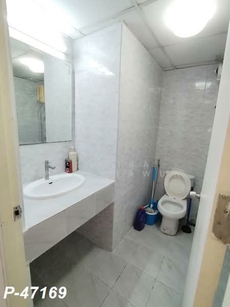 Srivara Mansion, Bangkok, Chan Muang, Din Daeng, Din Daeng, Bangkok, Studio, 40 sqm, Condo For Rent, by Susira Prueksawun, 500166182 - DDproperty.com