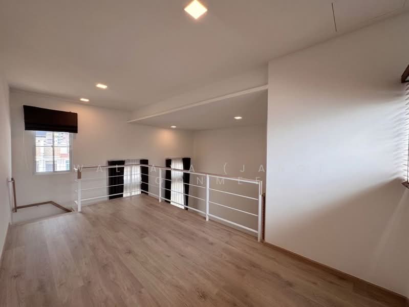 Indy Bangna-Ramkhamhaeng 2, Bangkok, Soi 7, Dok Mai, Prawet, Bangkok, 3 Bedrooms, 134 sqm, Townhouse For Sale, by Wallaya (Jang) Boonmee, 500166194 - DDproperty.com