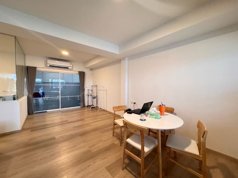 Indy Bangna-Ramkhamhaeng 2, Bangkok, Soi 7, Dok Mai, Prawet, Bangkok, 3 Bedrooms, 134 sqm, Townhouse For Sale, by Wallaya (Jang) Boonmee, 500166194 - DDproperty.com