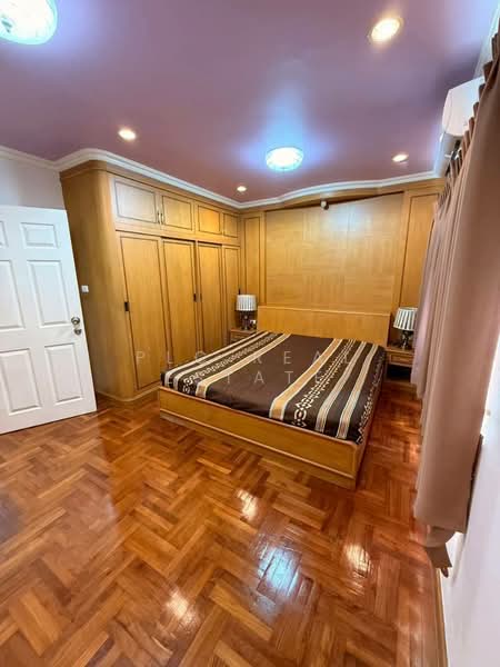 4 Bedroom 2 Storey House for Rent Central Pattaya, Chon Buri (Pattaya), Bang Lamung, Bang Lamung (Pattaya), Chon Buri (Pattaya), 4 Bedrooms, 280 sqm, Single Detached House For Rent, by PLC Real Estate, 500166230 - DDproperty.com