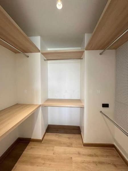 Hillside Condo 4, Chiang Mai, Chang Phuak, Muang Chiang Mai, Chiang Mai, 1 Bedroom, 45 sqm, Condo For Rent, by Rutchaporn Tunsiri, 500166255 - DDproperty.com