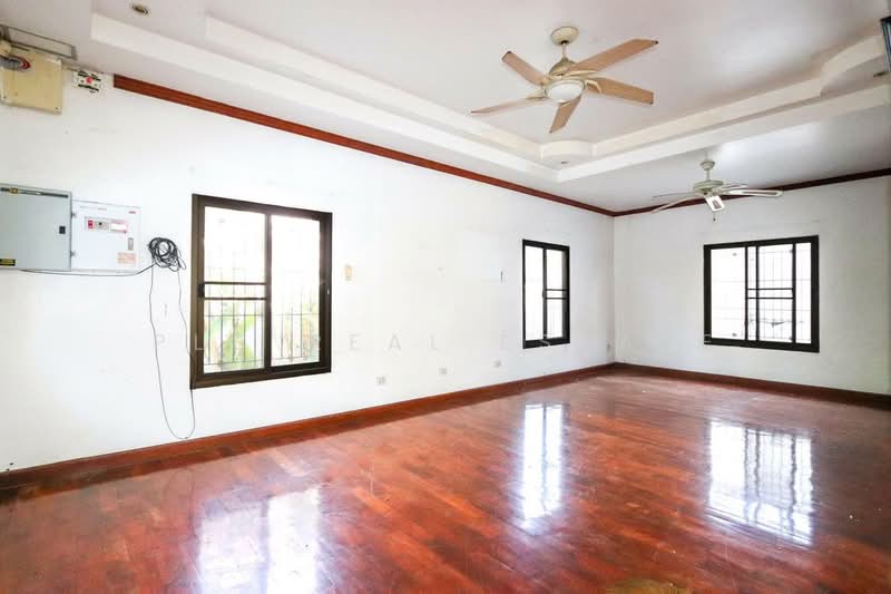 Large Single House for Sale Thappraya Pratumnak, Chon Buri (Pattaya), Bang Lamung, Bang Lamung (Pattaya), Chon Buri (Pattaya), 3 Bedrooms, 384 sqm, Single Detached House For Sale, by PLC Real Estate, 500166314 - DDproperty.com