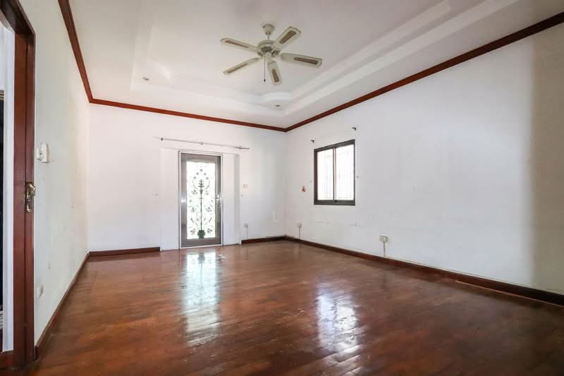 Large Single House for Sale Thappraya Pratumnak, Chon Buri (Pattaya), Bang Lamung, Bang Lamung (Pattaya), Chon Buri (Pattaya), 3 Bedrooms, 384 sqm, Single Detached House For Sale, by PLC Real Estate, 500166314 - DDproperty.com