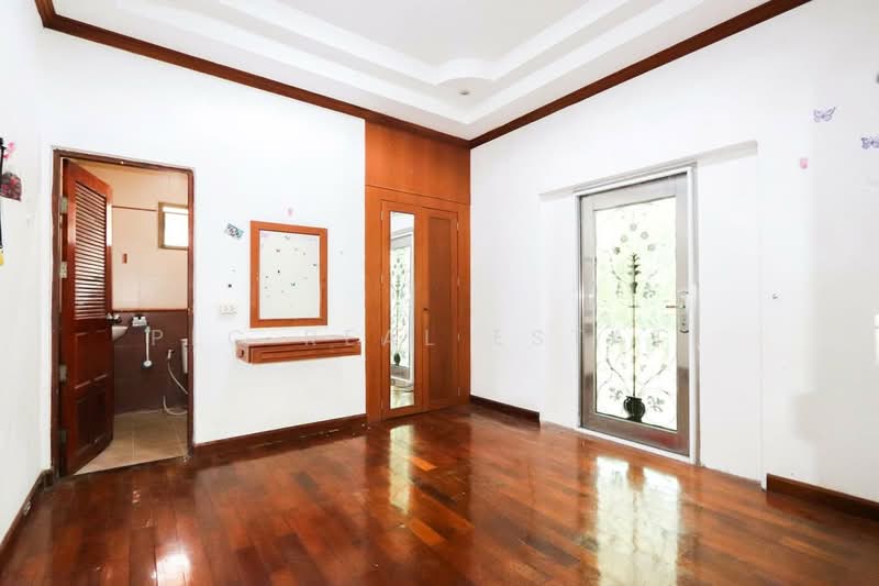 บ้านเดี่ยวขนาดใหญ่สำหรับขาย ทัพพระยา พระตำหนัก, ชลบุรี, บางละมุง, บางละมุง, ชลบุรี, 384 ตร.ม., บ้านเดี่ยว ขาย, โดย PLC Real Estate, 500166314 - DDproperty.com