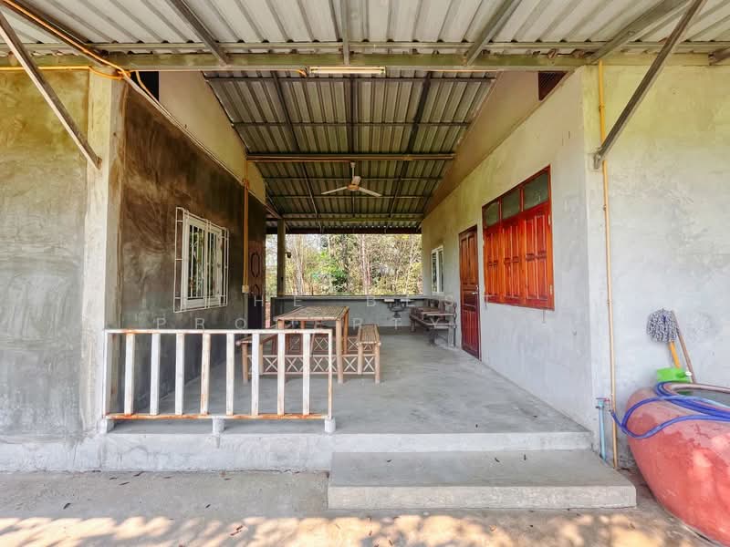 ขาย - บ้านเดี่ยวพร้อมที่ดินหนองฉาง อุทัยธานี, อุทัยธานี