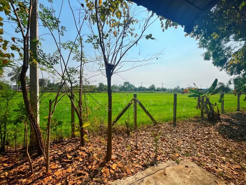 For Sale - บ้านเดี่ยวพร้อมที่ดินหนองฉาง อุทัยธานี, Uthai Thani