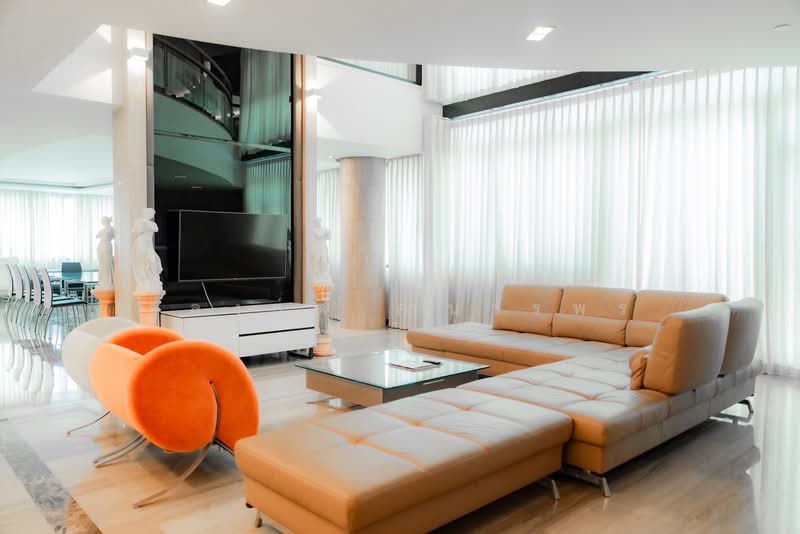 For Rent - Royal River Place, Bangkok