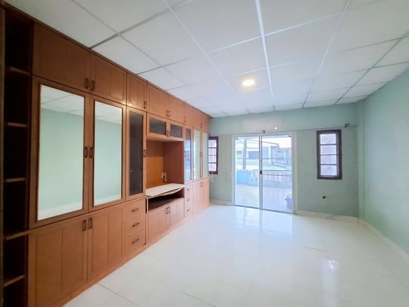 Diamon Ville Lumlukka Klong 2 : ไดมอนด์ วิลล์ ลำลูกกา คลอง 2, ปทุมธานี, ถนนลำลูกกา 11, คลองหนึ่ง, คลองหลวง, ปทุมธานี, 72 ตร.ม., ทาวน์เฮ้าส์ ขาย, โดย คุณนุช, 500166373 - DDproperty.com